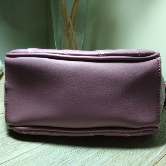 Betsey Johnson purse - Picture 6 of 9